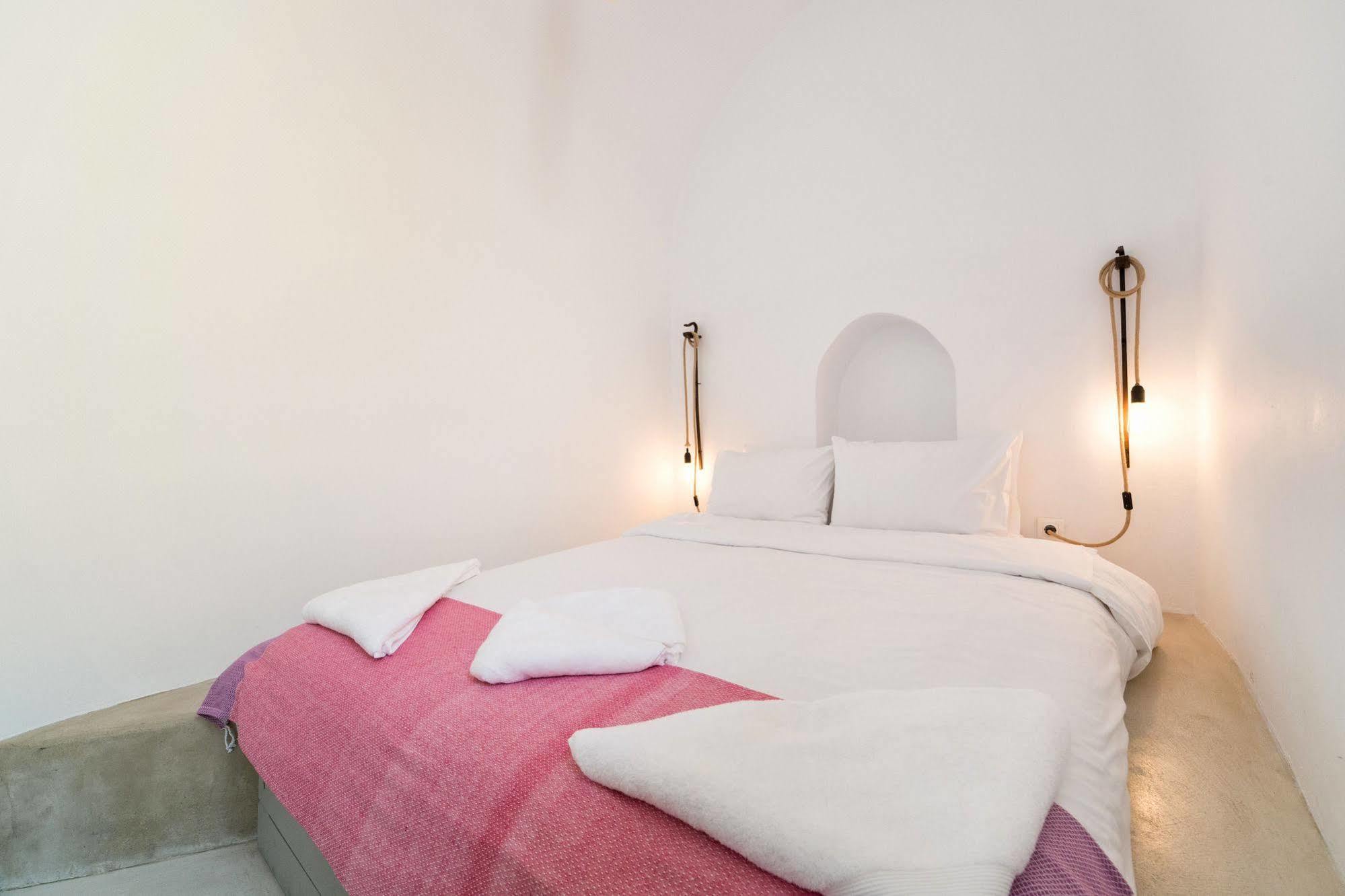 Kampanario Luxury Villa Megalochori  Eksteriør billede
